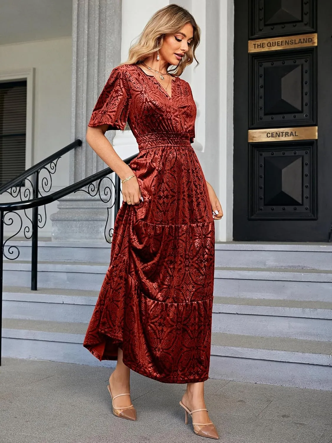 Amegoya Women's Velvet Short Sleeve V Neck Formal Wedding Guest Maxi Dresses Fall Evening Party Long Dresses
