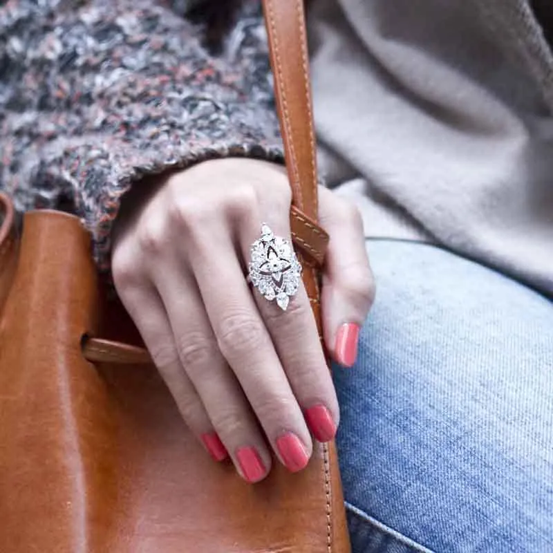 Antoinette Ring White Gold Plated