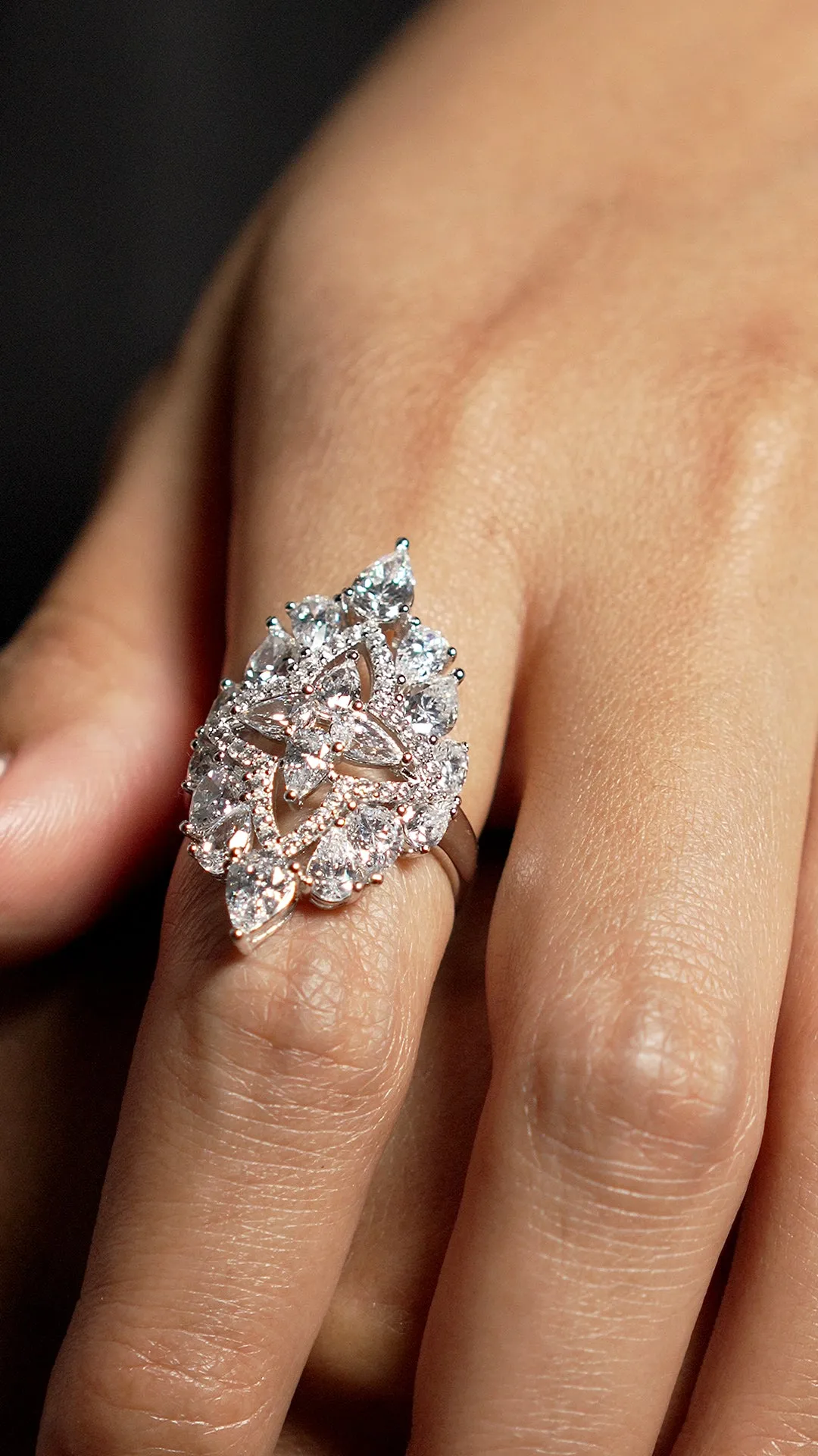 Antoinette Ring White Gold Plated
