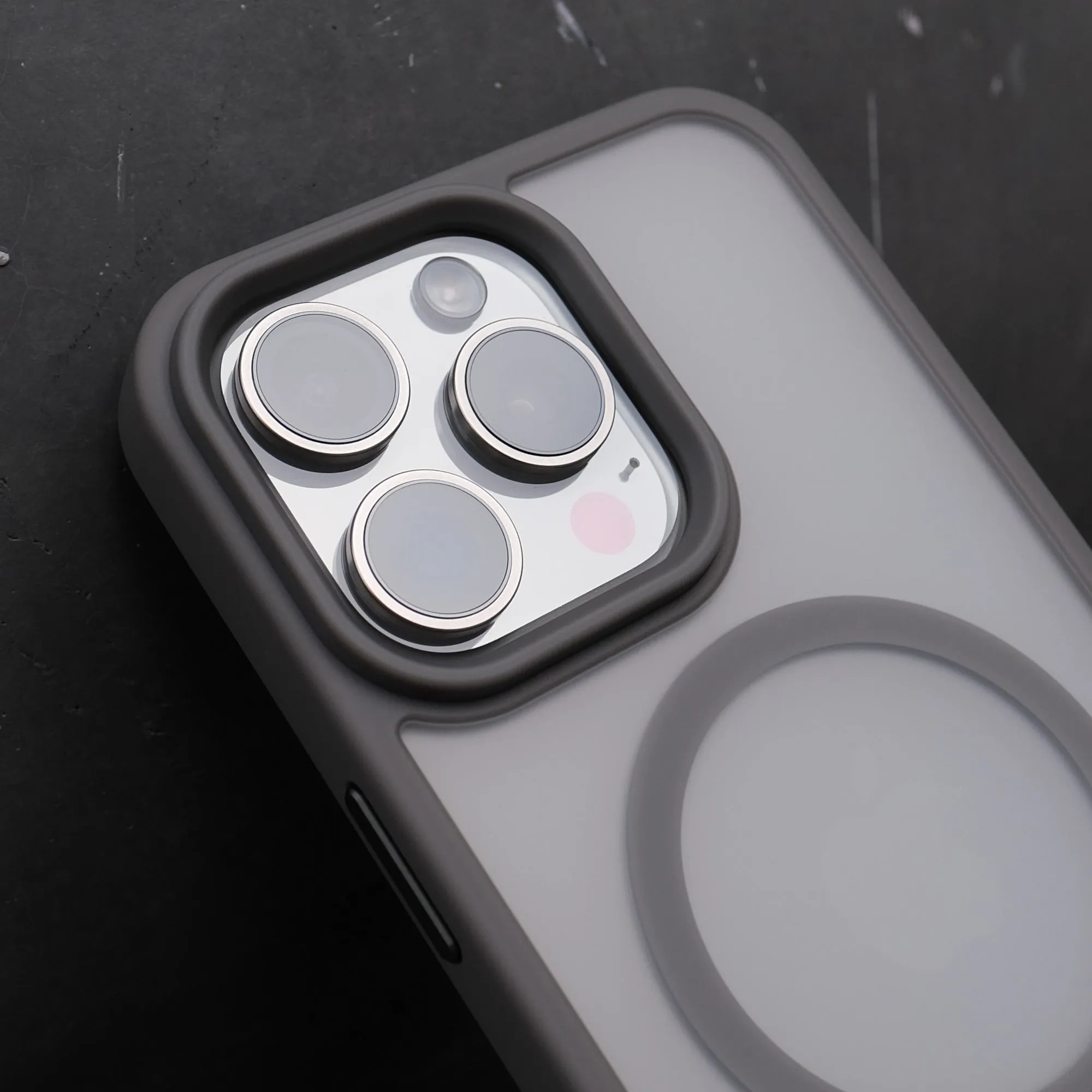 Bare Armour - for iPhone 15 Pro Max