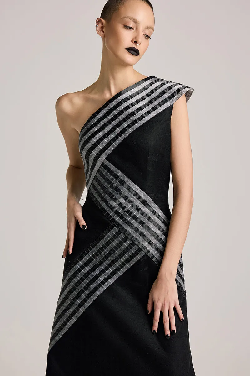 BLACK ASYMMETRIC GLASS MAXI DRESS