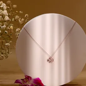 Clover leaf rose gold necklace