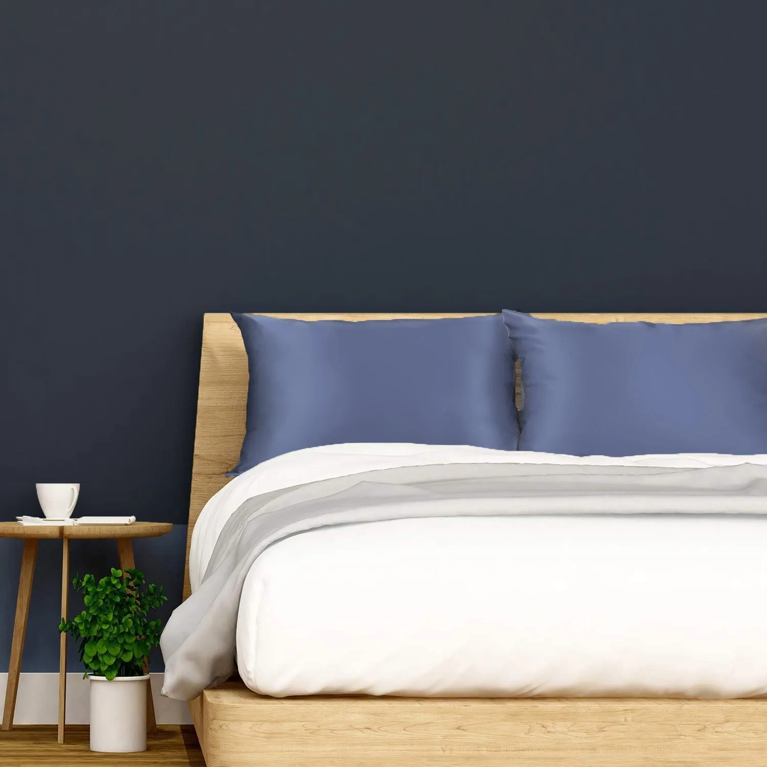 Dreamy Blue 100% Silk Pillowcase