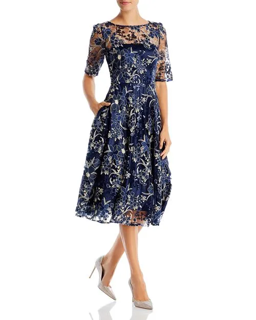 Dress with illusion yoke and short sleeves Eliza J, color Blue