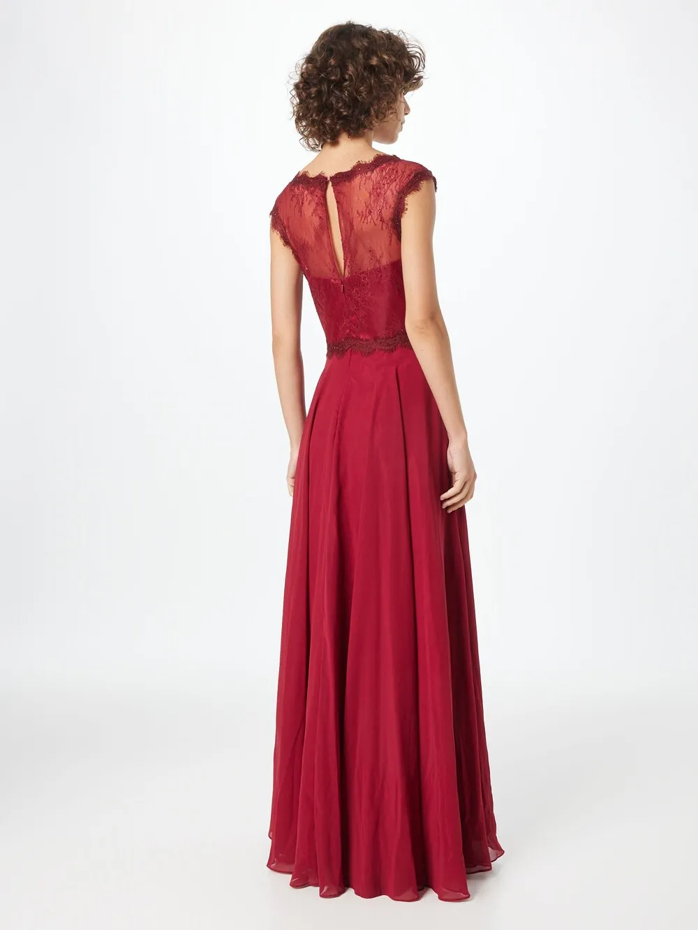 Evening dress mascara, red wine