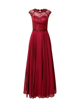 Evening dress mascara, red wine