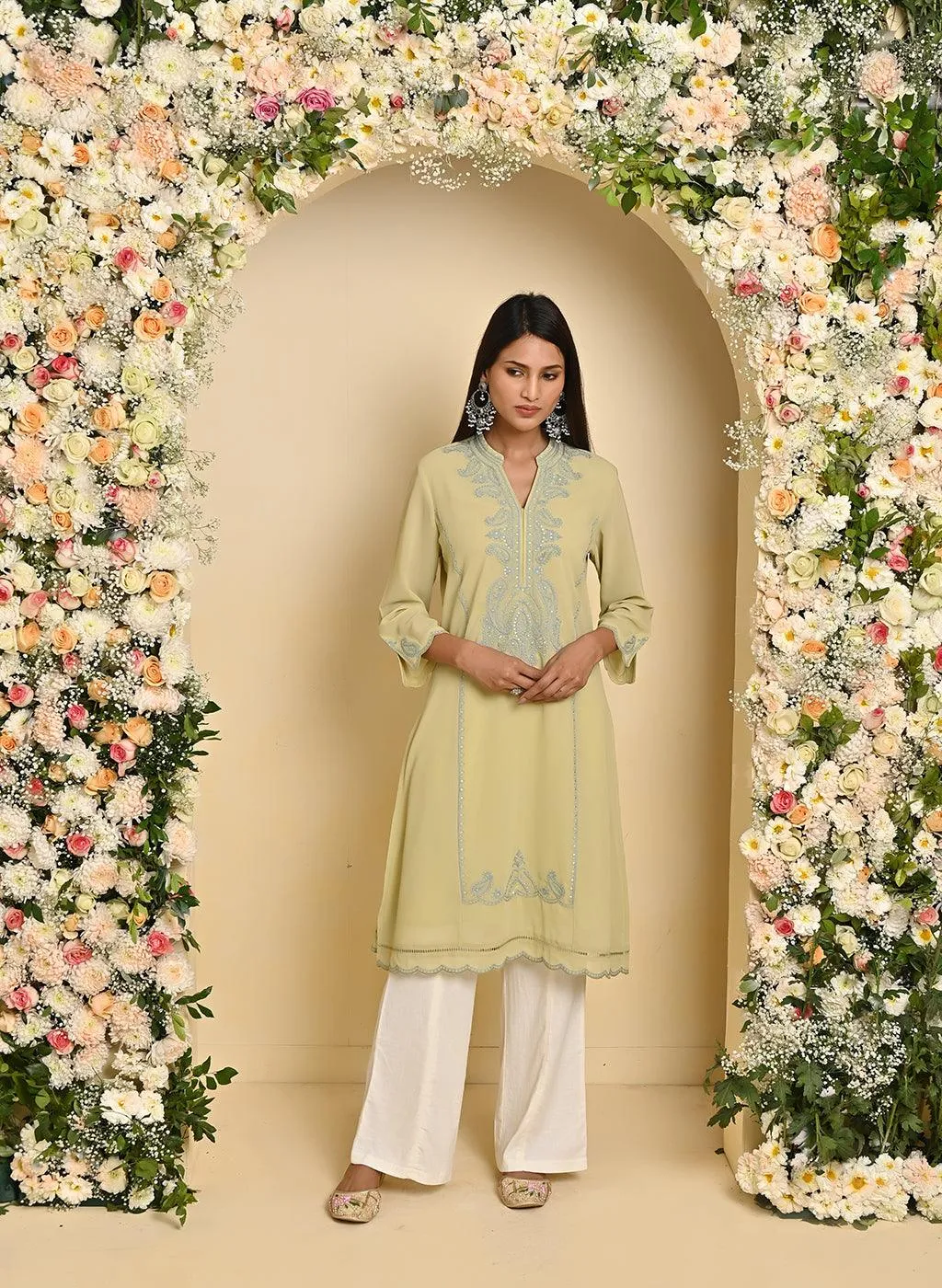 Green Embroidered Double Layered Straight Kurta