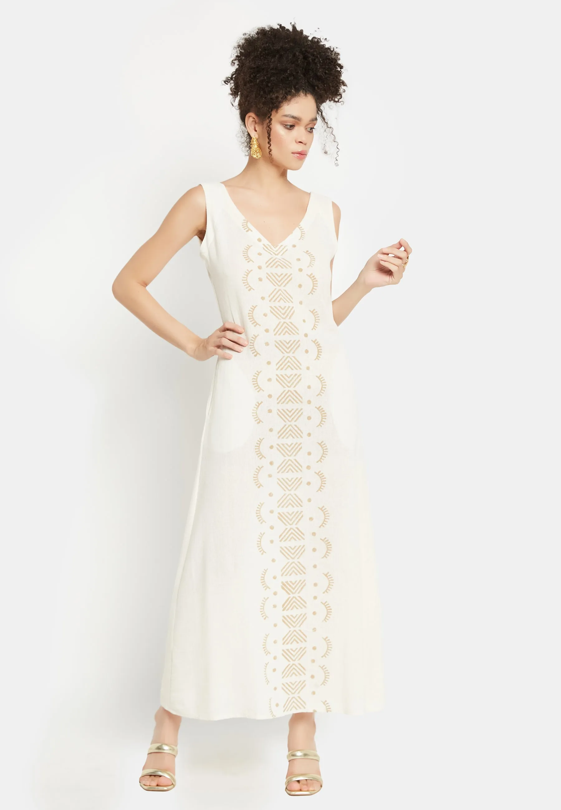 Iliana-be White Dress
