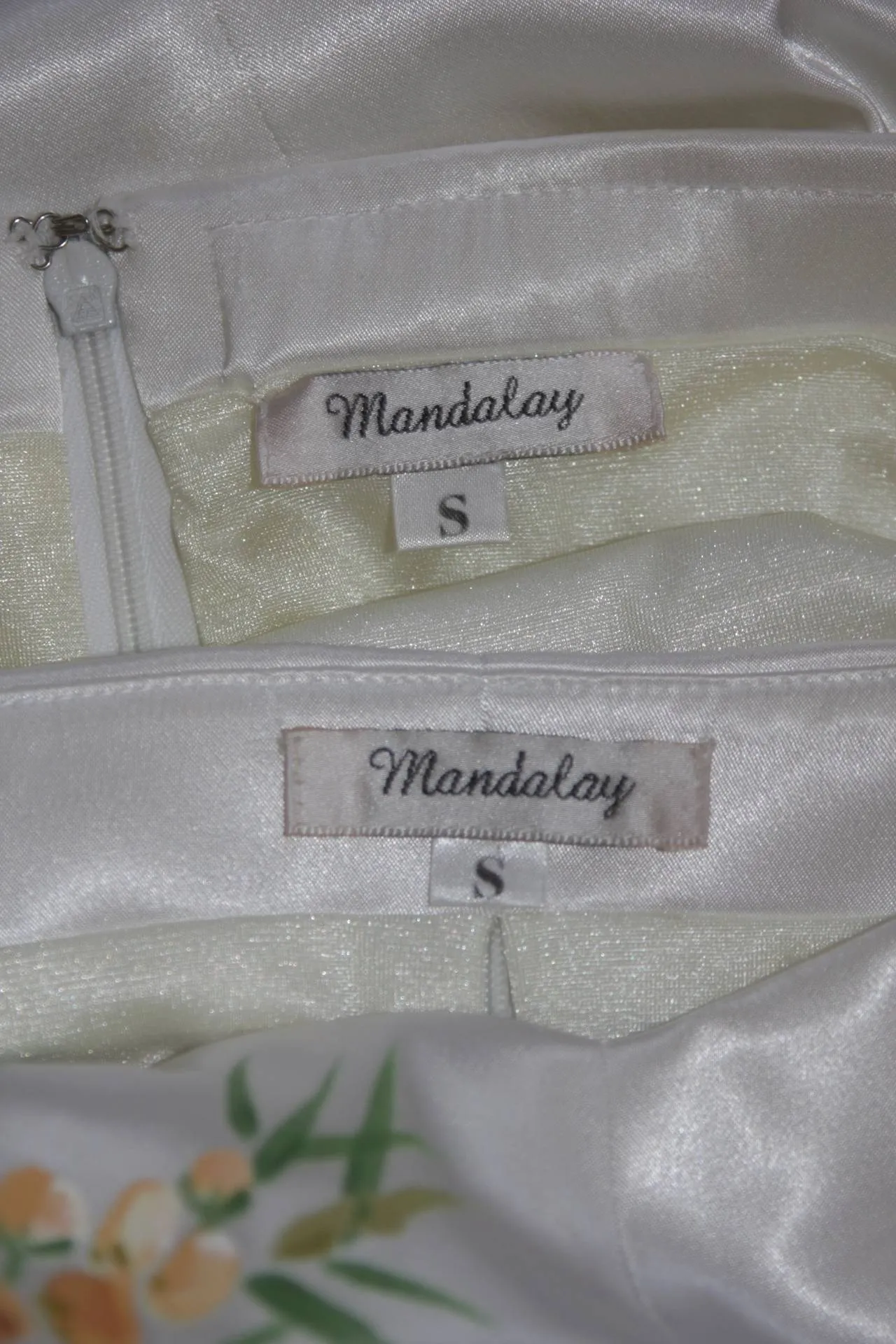 MANDALAY White Stretch Silk Skirt Set w/ Floral Design Size Small