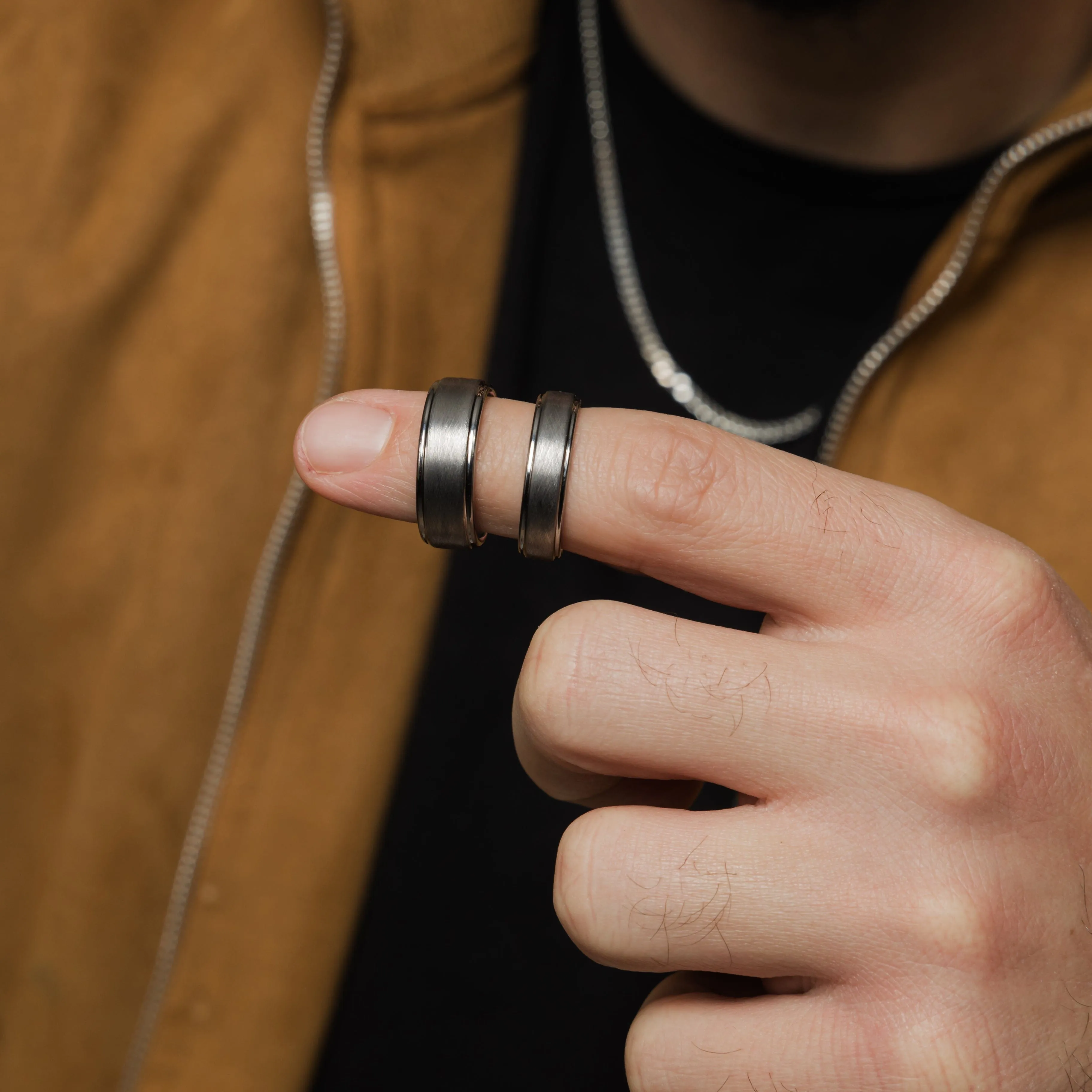 Textured Band | Tungsten
