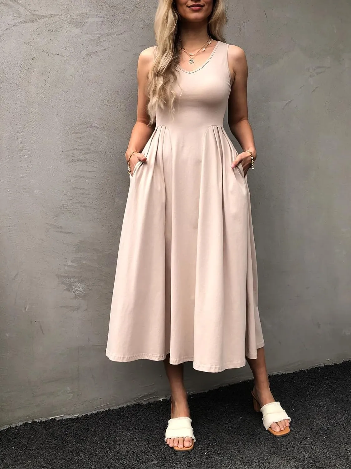 Women Summer Sleeveless Casual Dresses Pleated Waist Elegant Midi A-Line Flowy Swing Dress Sundress with Pockets