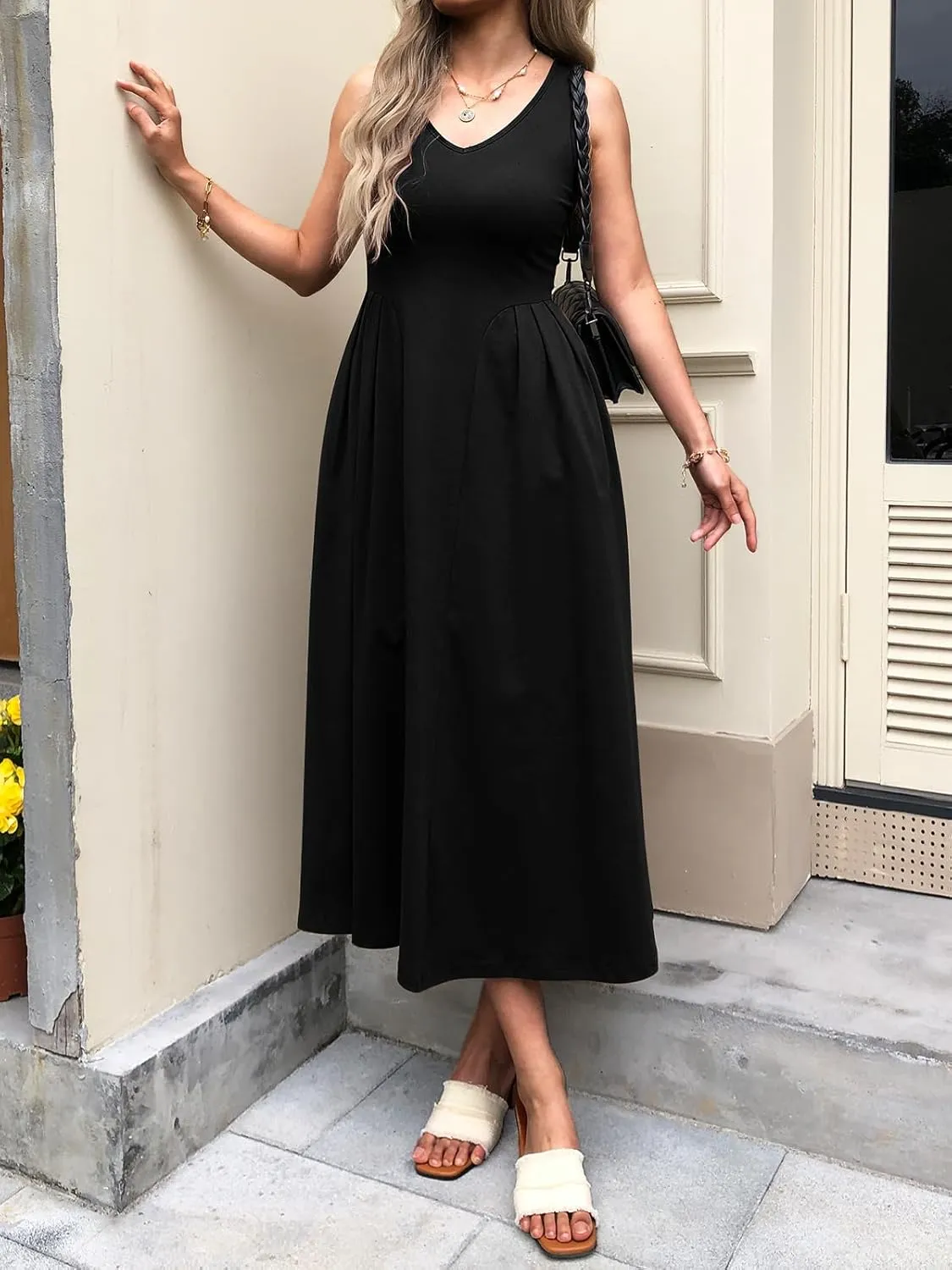Women Summer Sleeveless Casual Dresses Pleated Waist Elegant Midi A-Line Flowy Swing Dress Sundress with Pockets